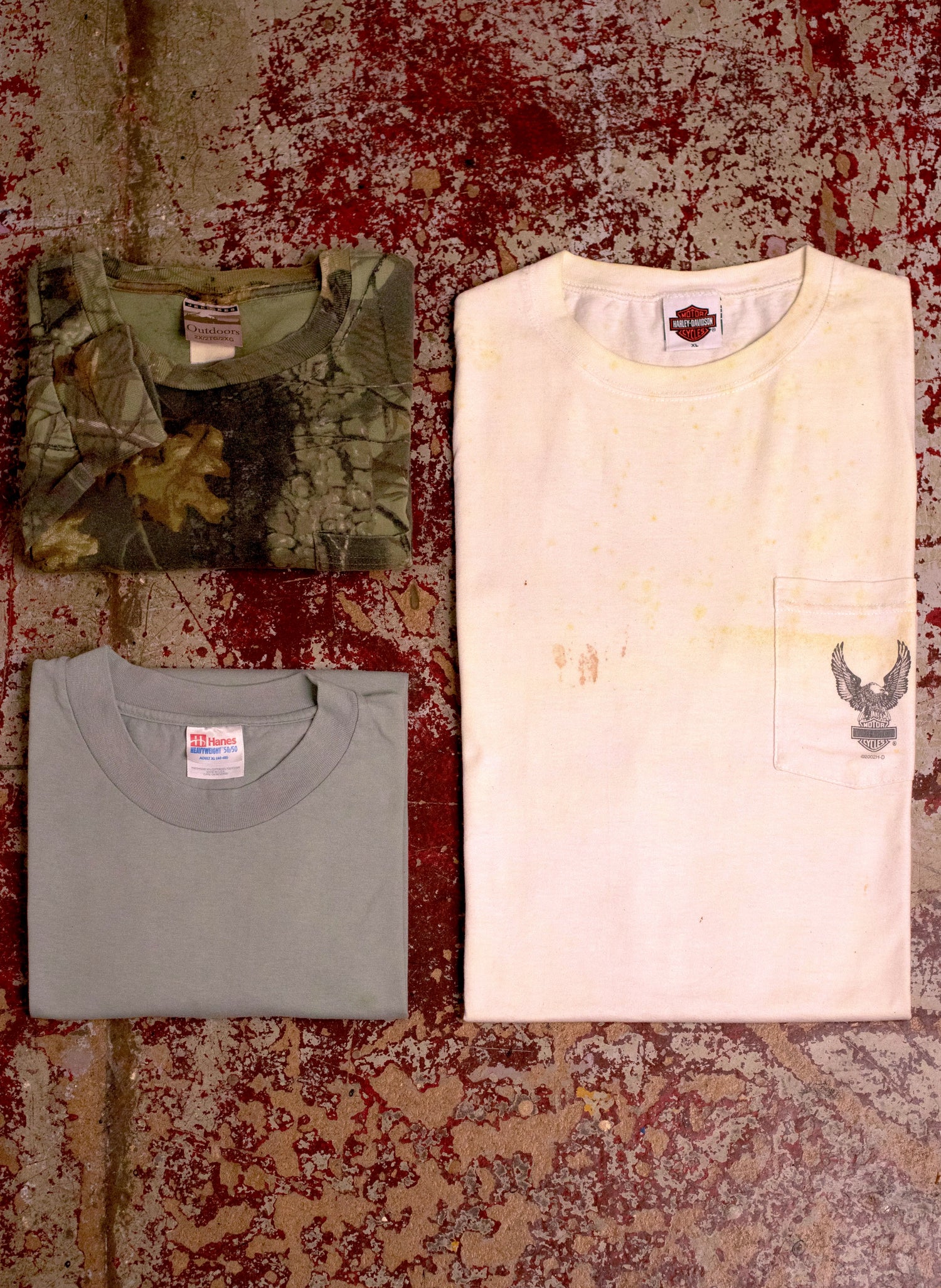 T-Shirts & Longsleeves - worldwidelocal