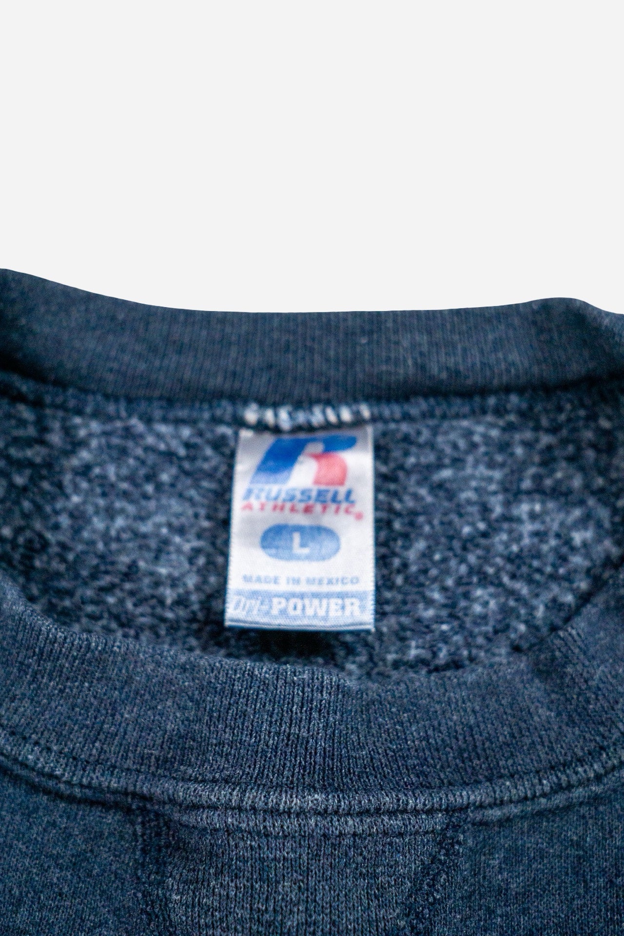Vintage Russell Athletic Sweatshirt [2000s] Small