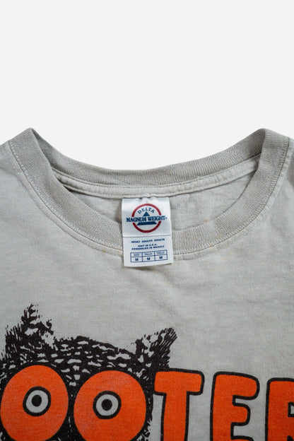 Vintage Delta T-Shirt 'Hooters' - Graphics [2000er]