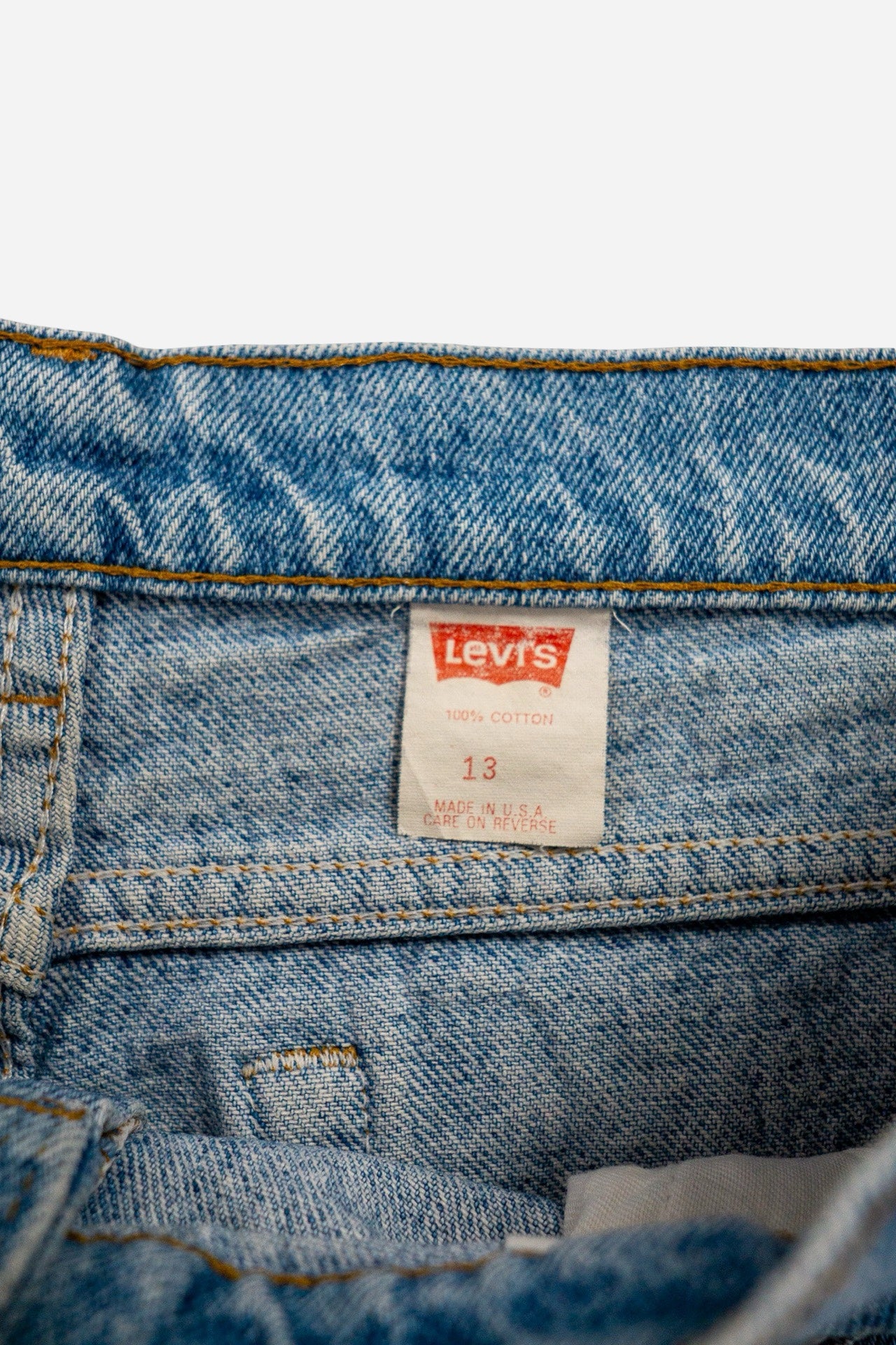 Vintage Levis Shorts Embroidery [1990s] 32