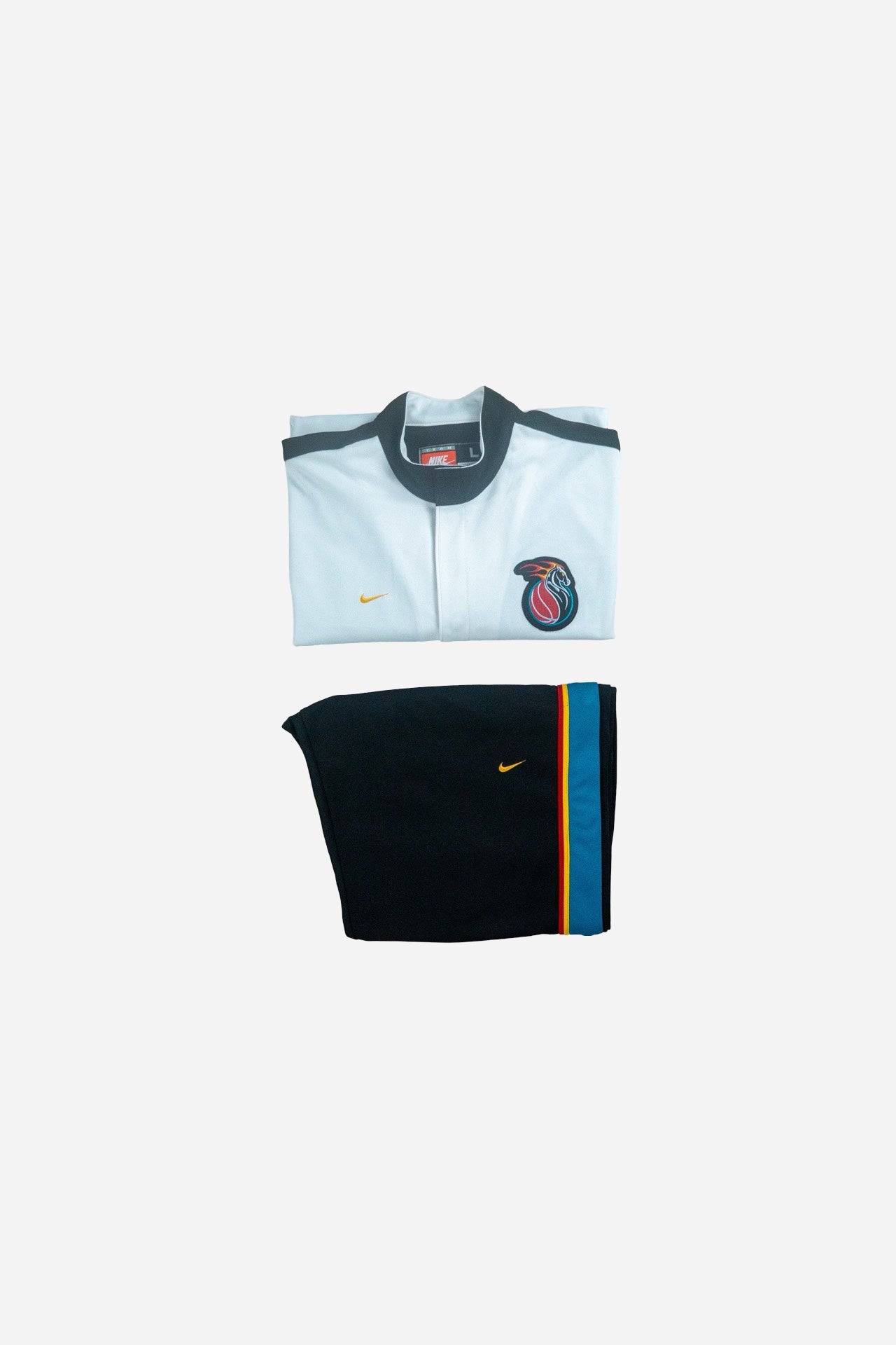 Vintage Nike Tracksuit 'Detroit Pistons' [1990s] Large