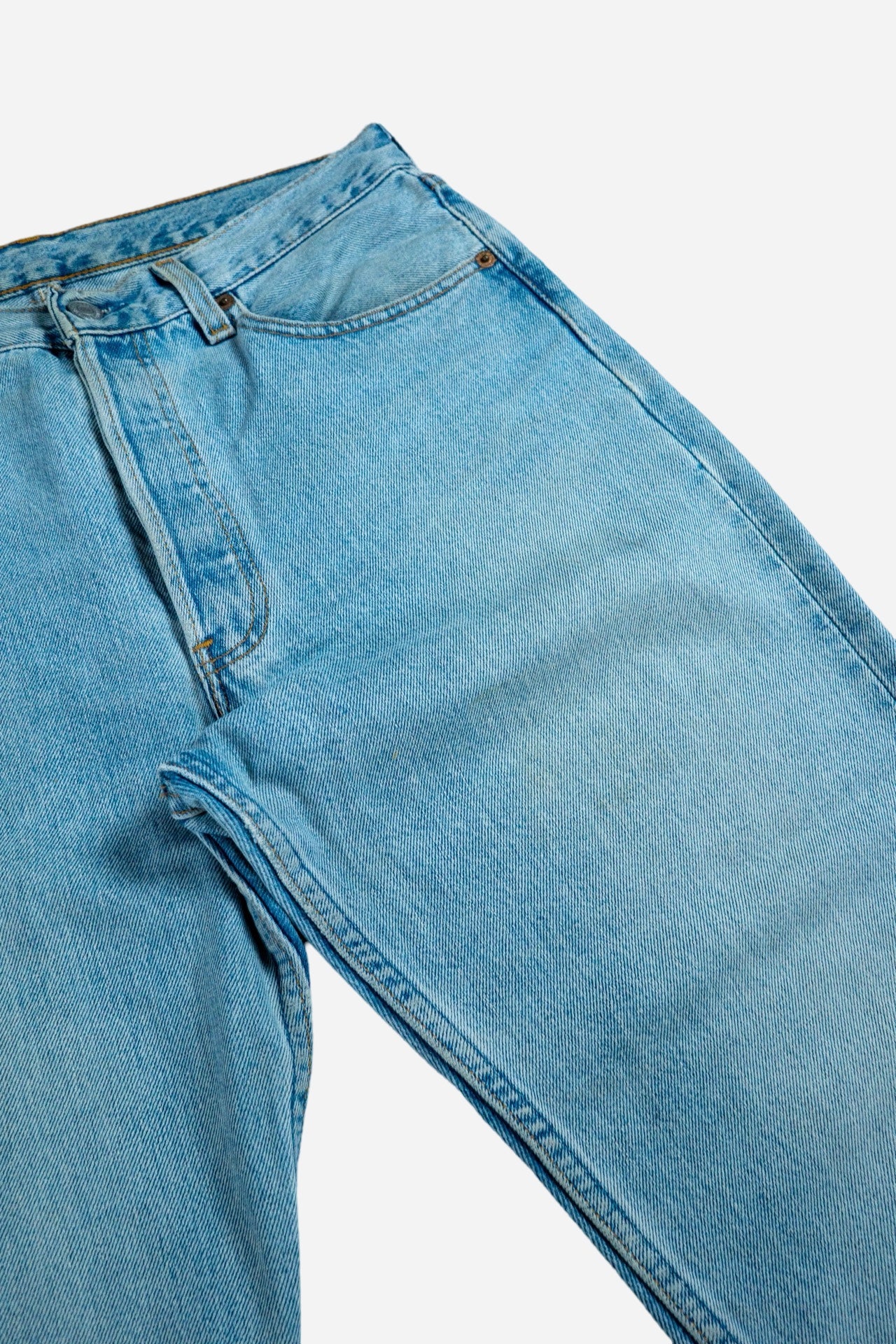 Vintage Levis '501' Straight Leg Jeans [1990s] 31x34