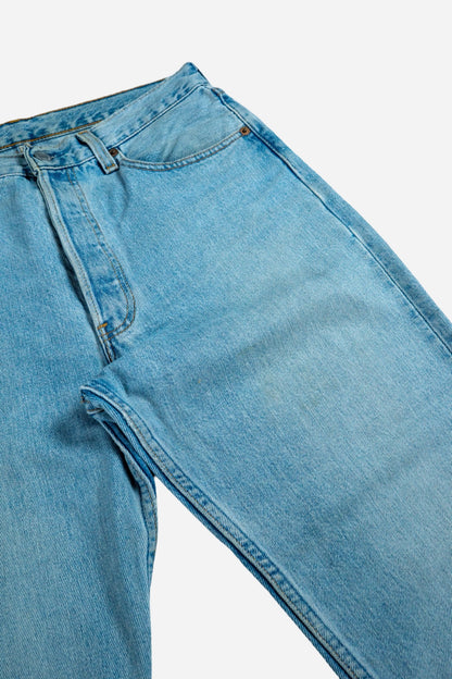 Vintage Levis '501' Straight Leg Jeans [1990s] 31x34