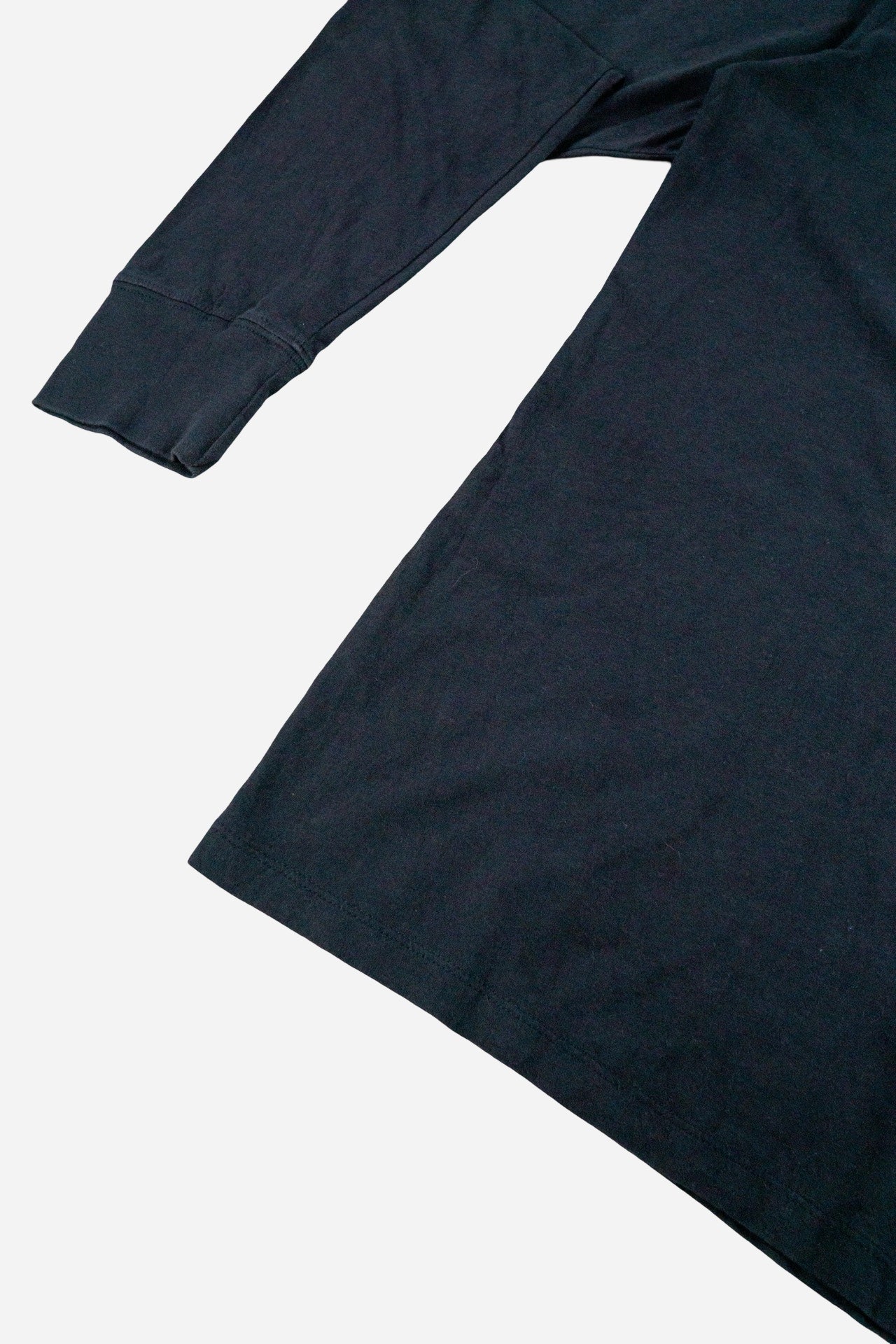 Vintage Harley-Davidson Longsleeve T-Shirt 'Milwaukee, Wi' [2000s] Medium