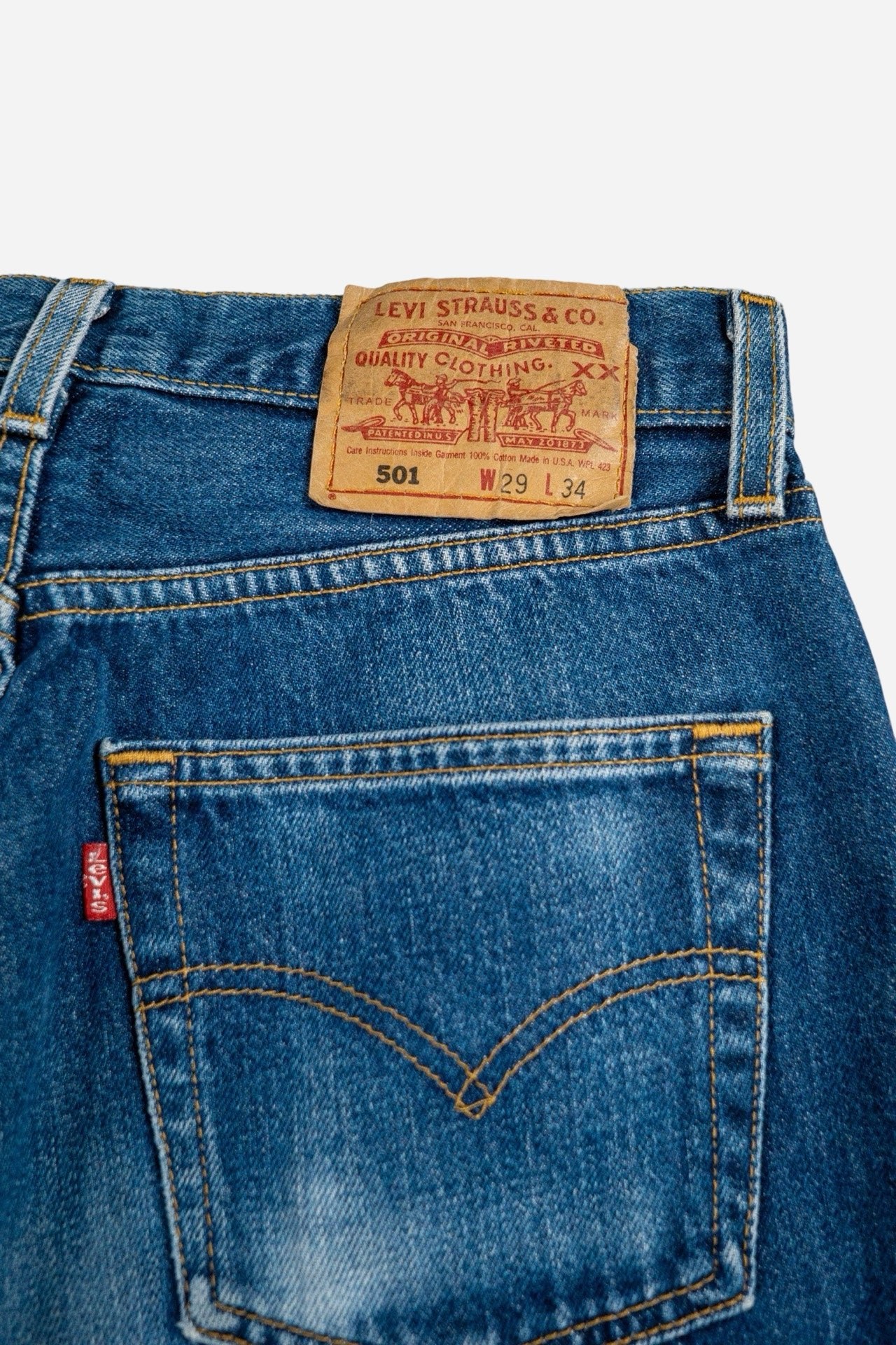 Vintage Levi's '501' Straight Leg Jeans - Workwear [1990er]